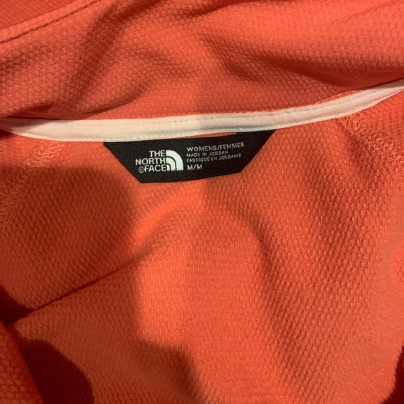 North face rain/wind pullover - Picture 2 of 3